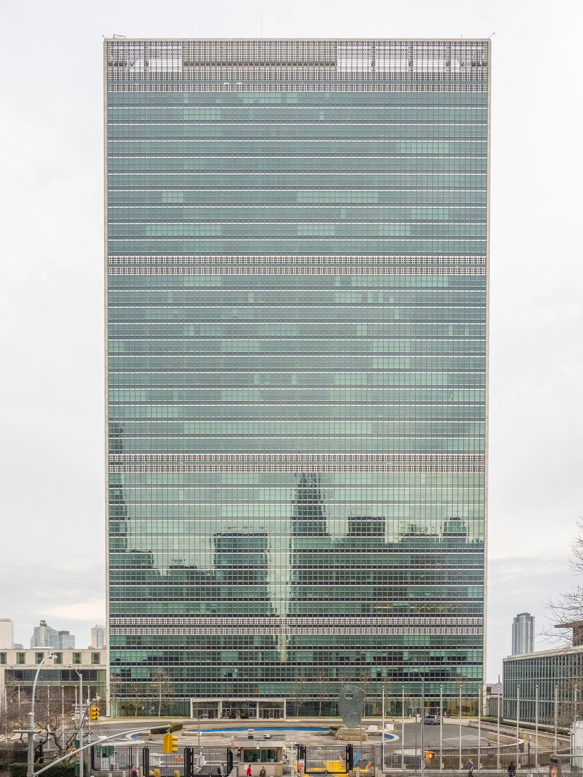 United Nations Secretariat Building in New York, photographed by Ajay Suresh in 2022